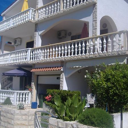 بريفلاكا Apartments Matko & Sven المظهر الخارجي الصورة